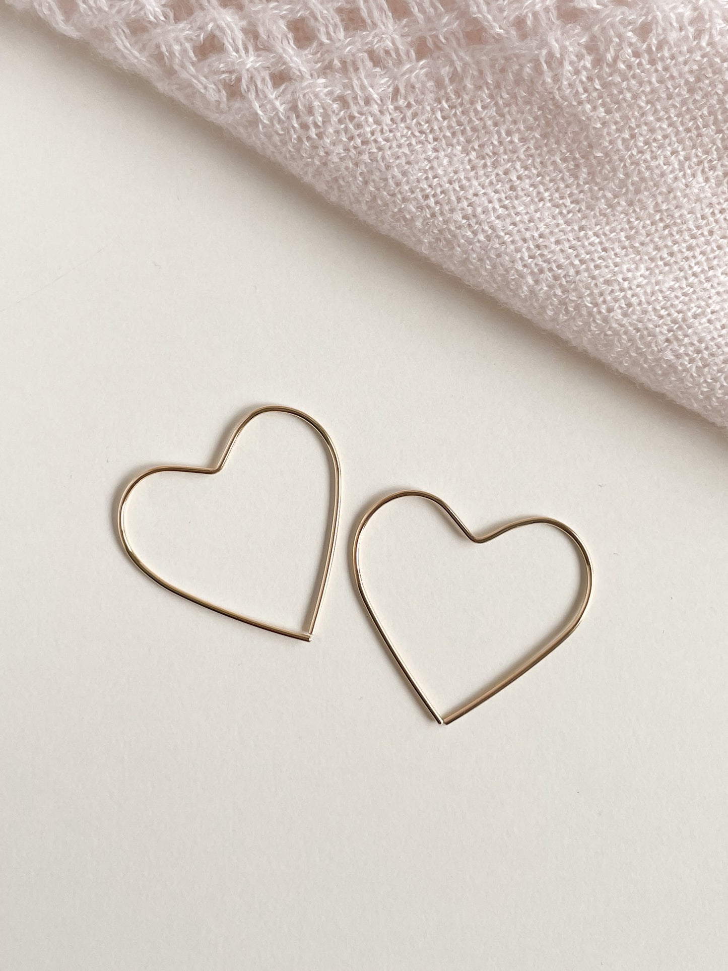 HEART THREADER EARRINGS