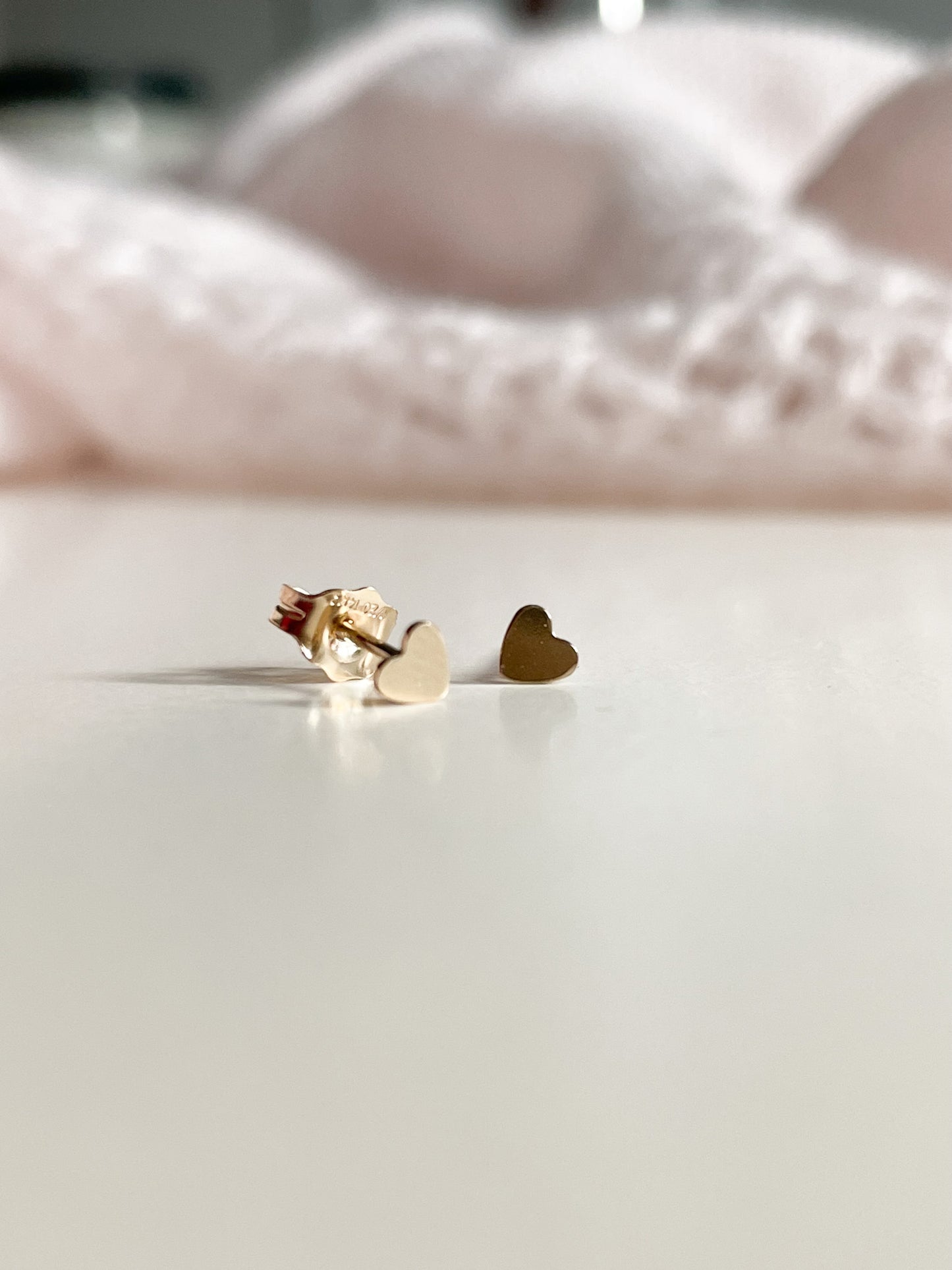 MINI SWEET HEART STUD EARRINGS