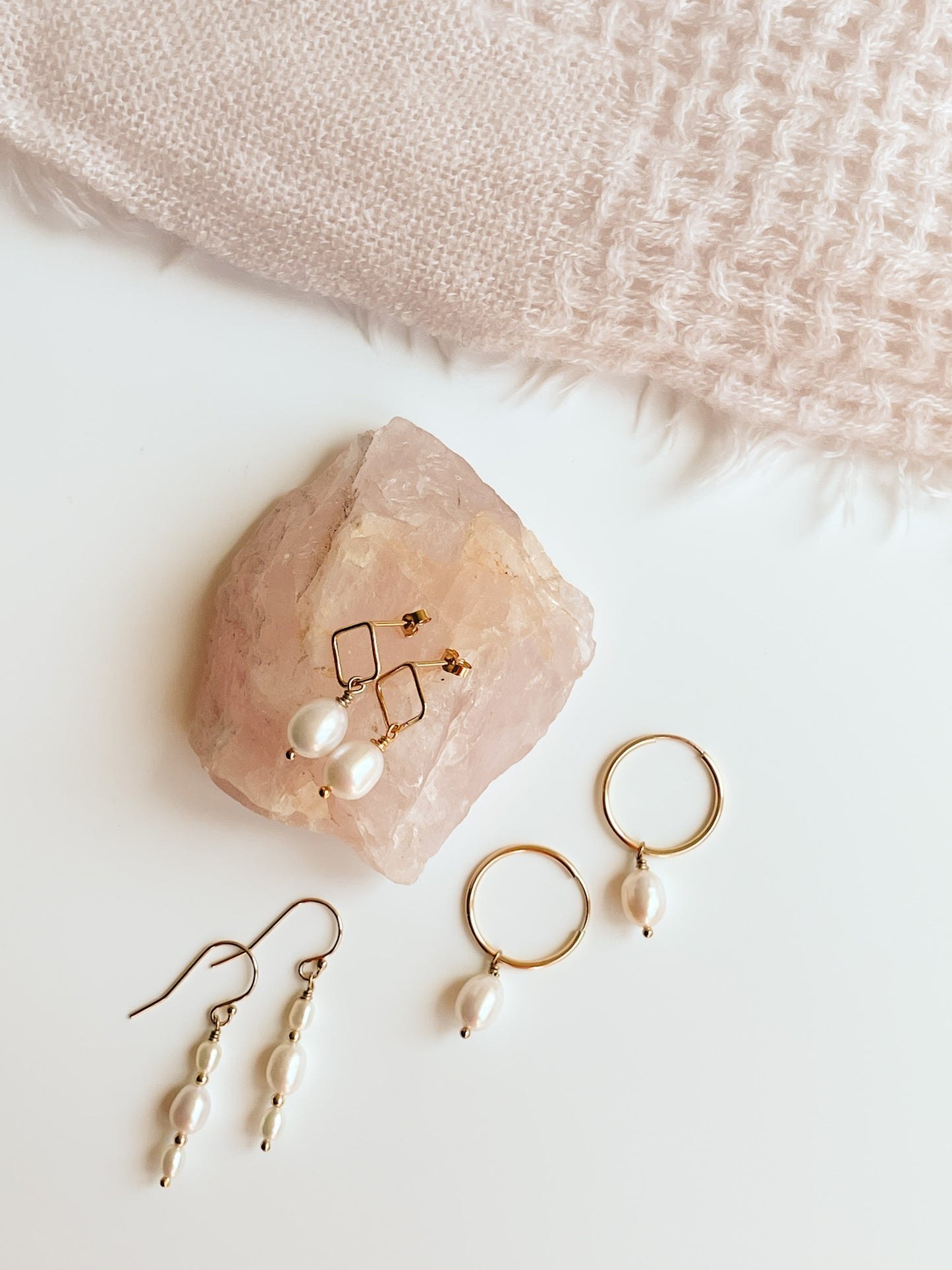 PEARL BUBBLE DIAMOND STUD EARRINGS