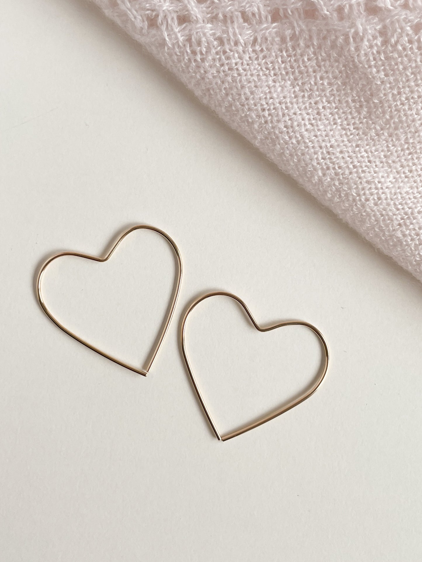 HEART THREADER EARRINGS