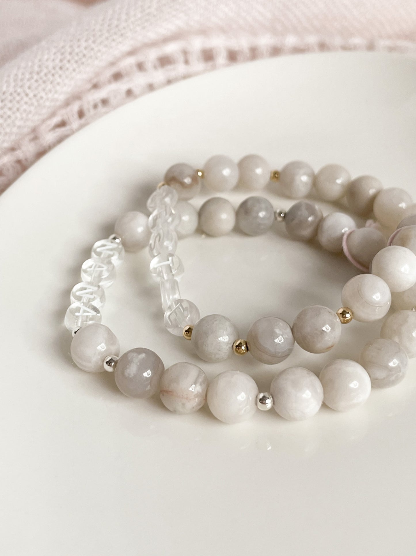 PERSONALIZE YOUR OWN BRACELET - WHITE LACE AGATE 8mm