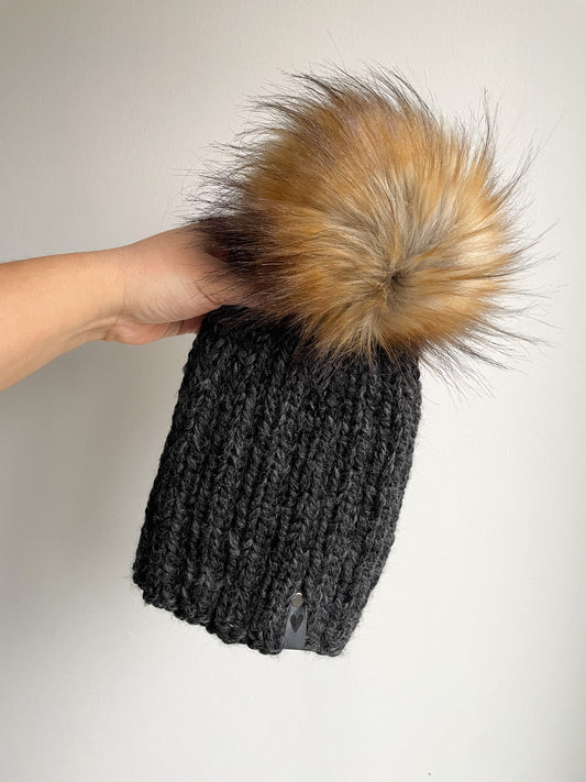 READY TO SHIP - RIBBED BEANIE in CHARCOAL, SIZE TEEN/ADULT