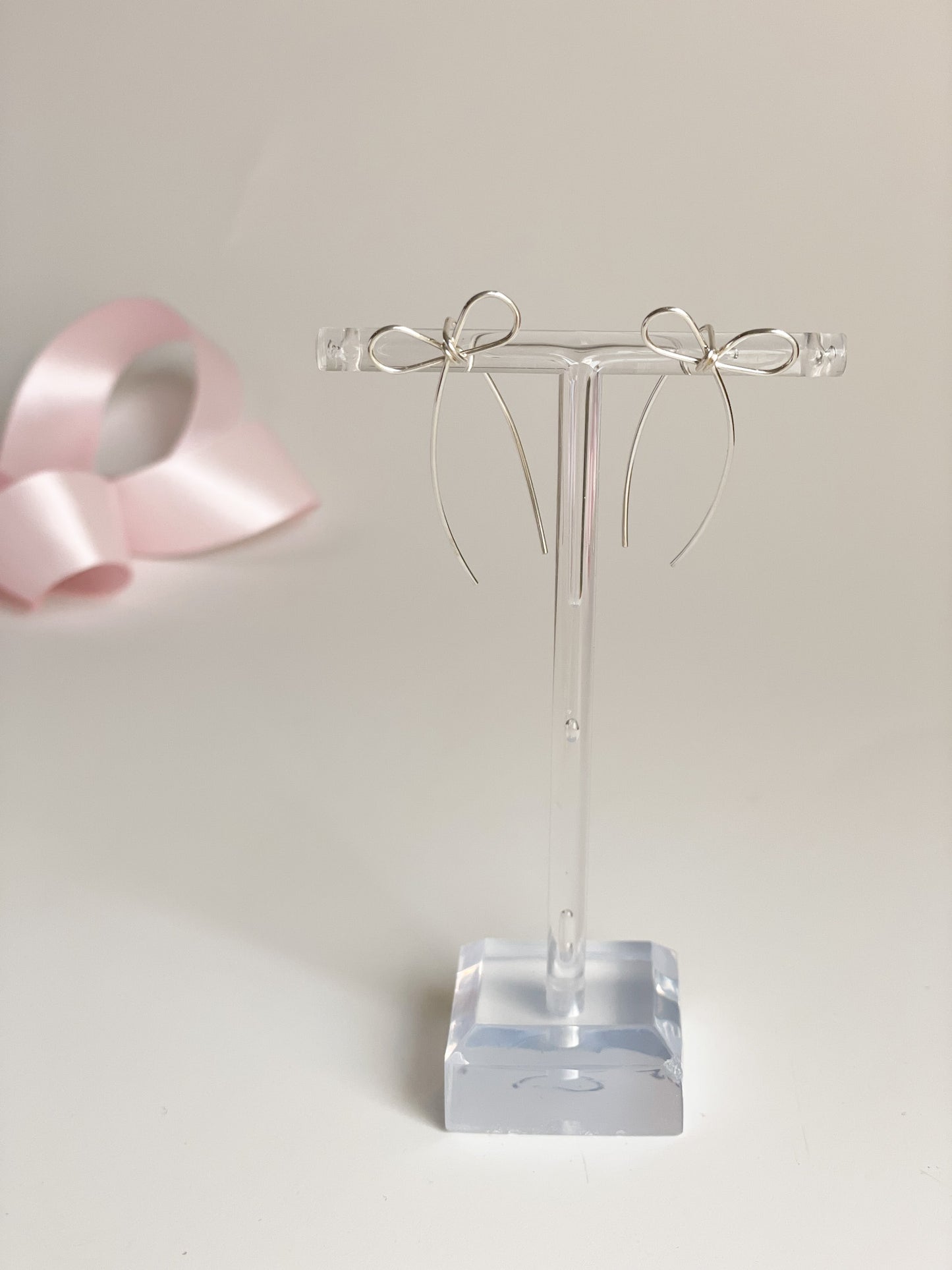 BOW THREADER EARRINGS