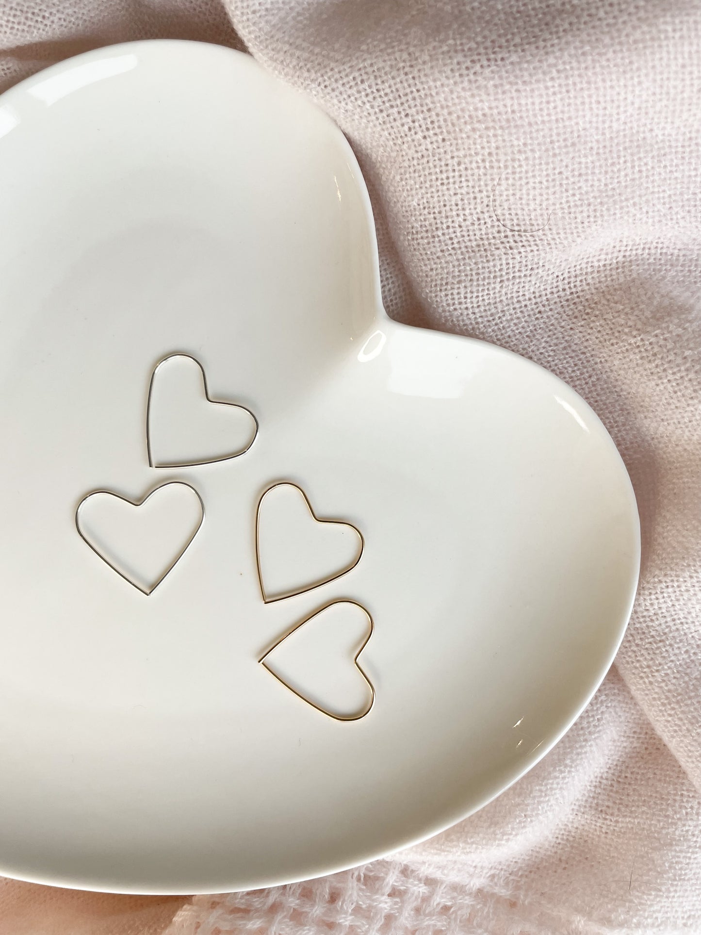 HEART THREADER EARRINGS