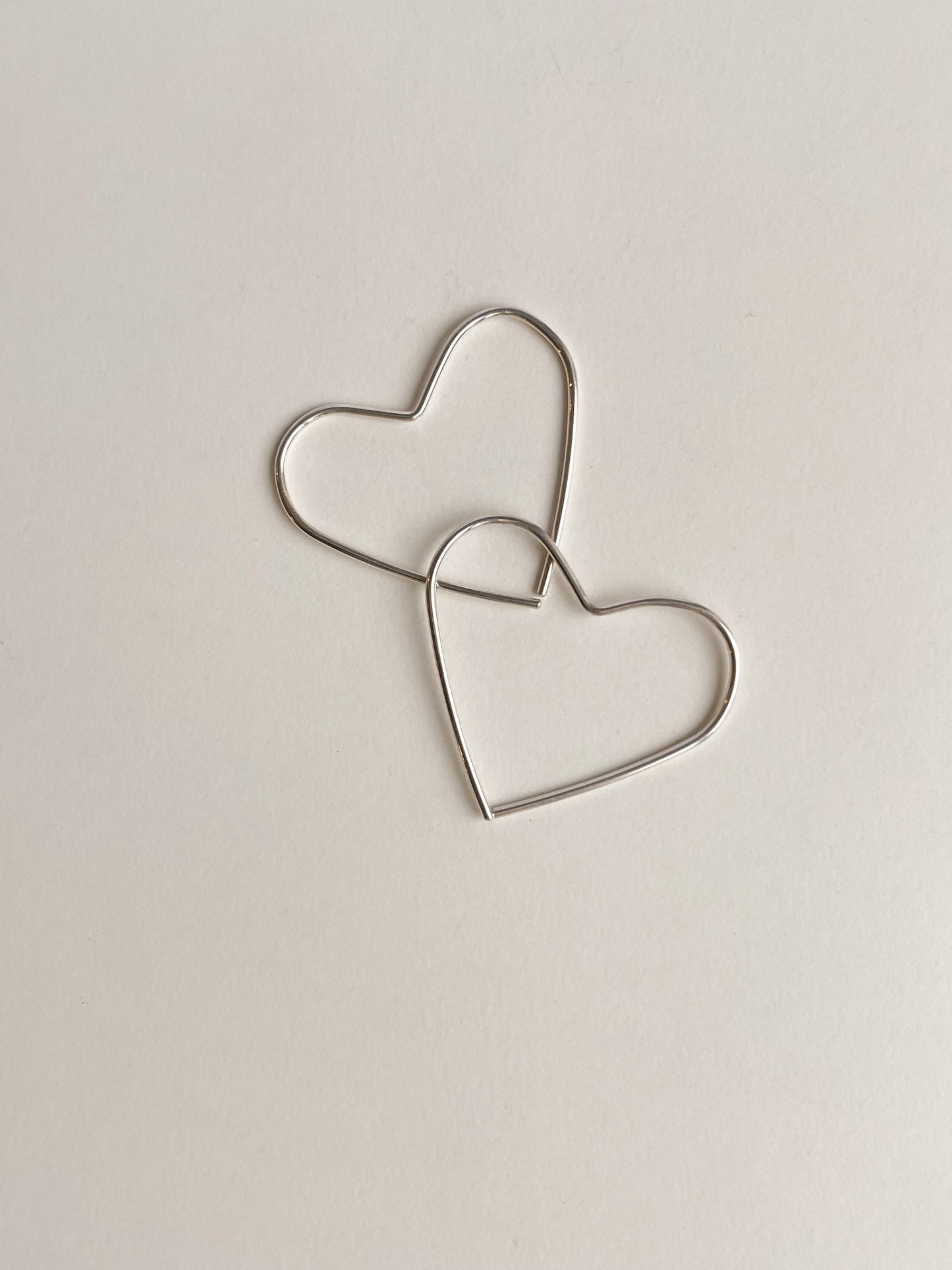 HEART THREADER EARRINGS
