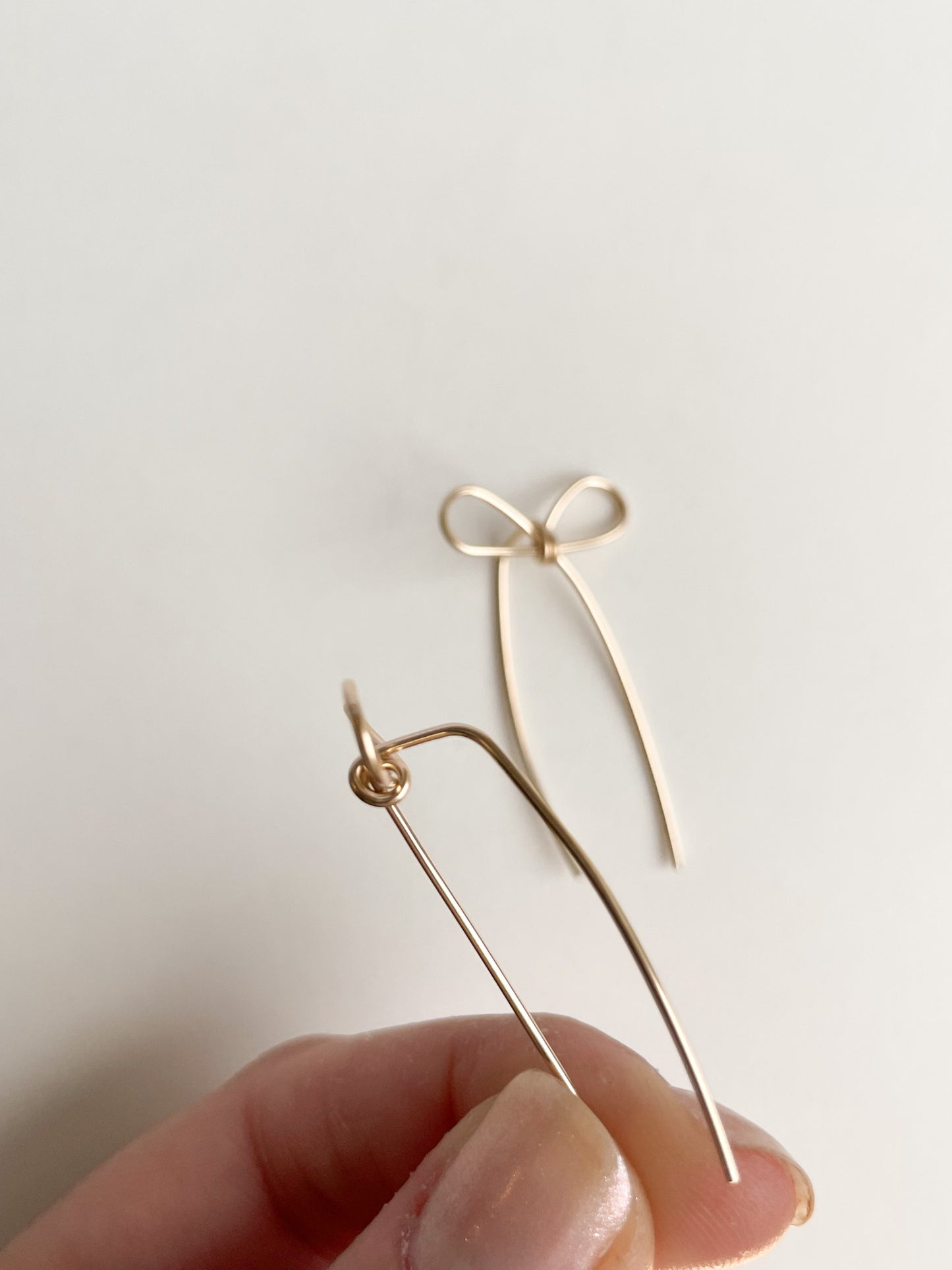 BOW THREADER EARRINGS