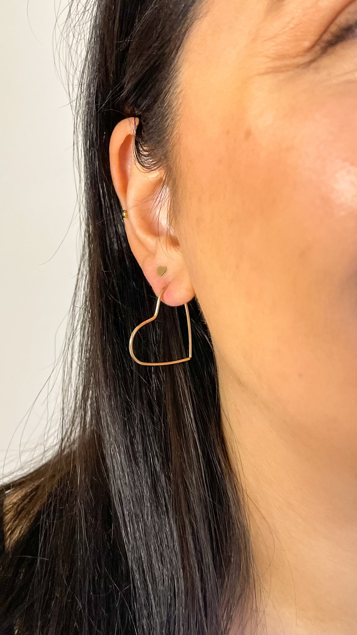 HEART THREADER EARRINGS
