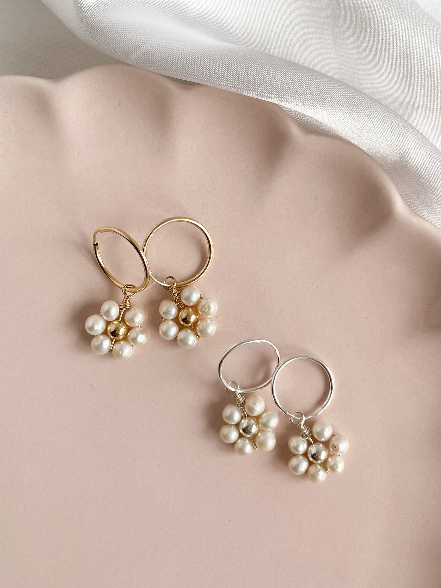 HAPPY DAISY HOOPS - 14K GOLD FILLED