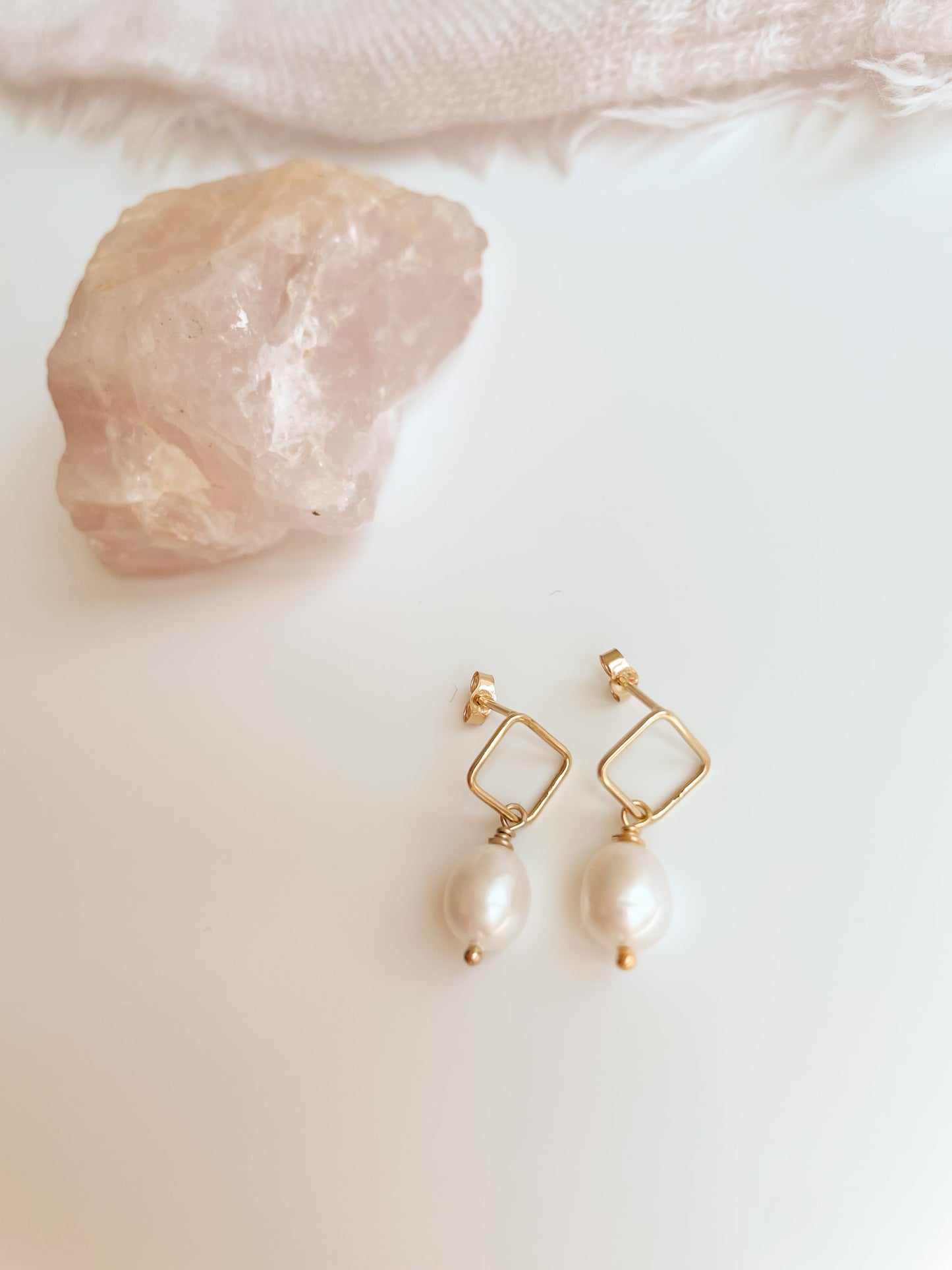 PEARL BUBBLE DIAMOND STUD EARRINGS