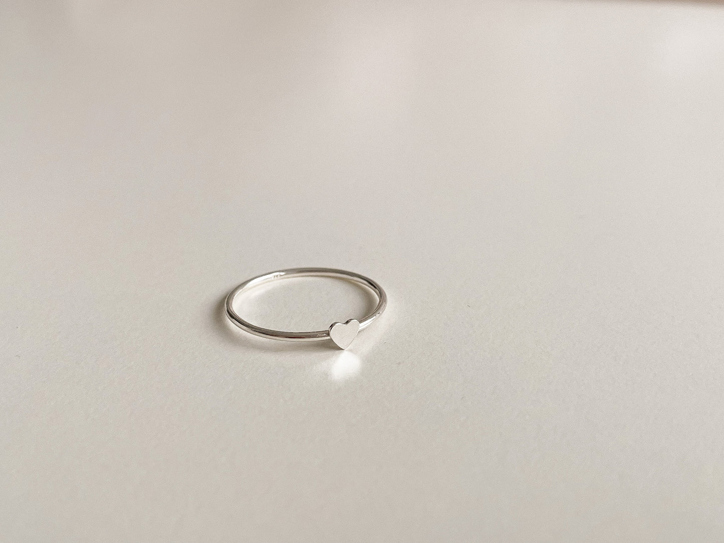 MINI SWEET HEART RING