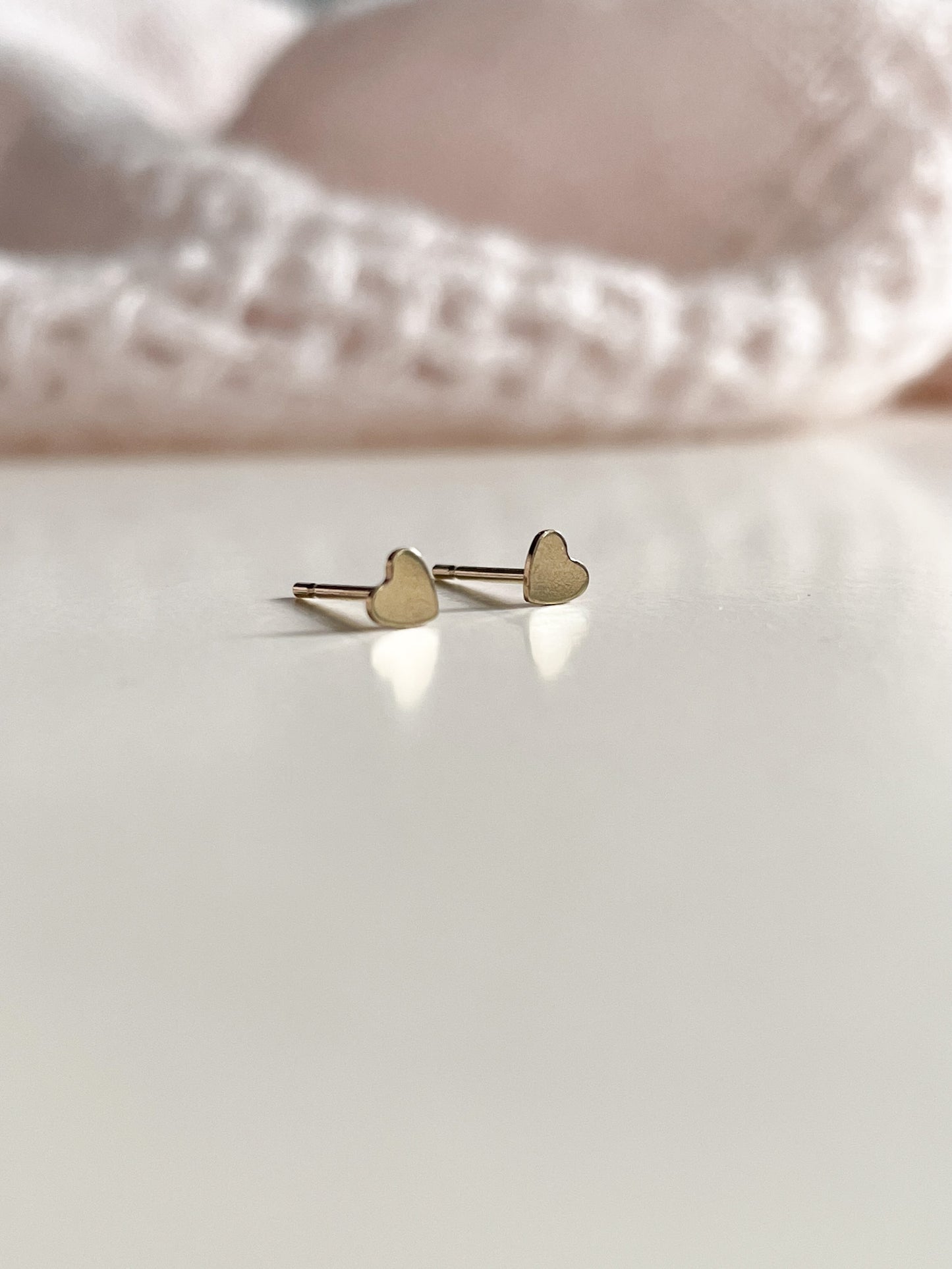MINI SWEET HEART STUD EARRINGS