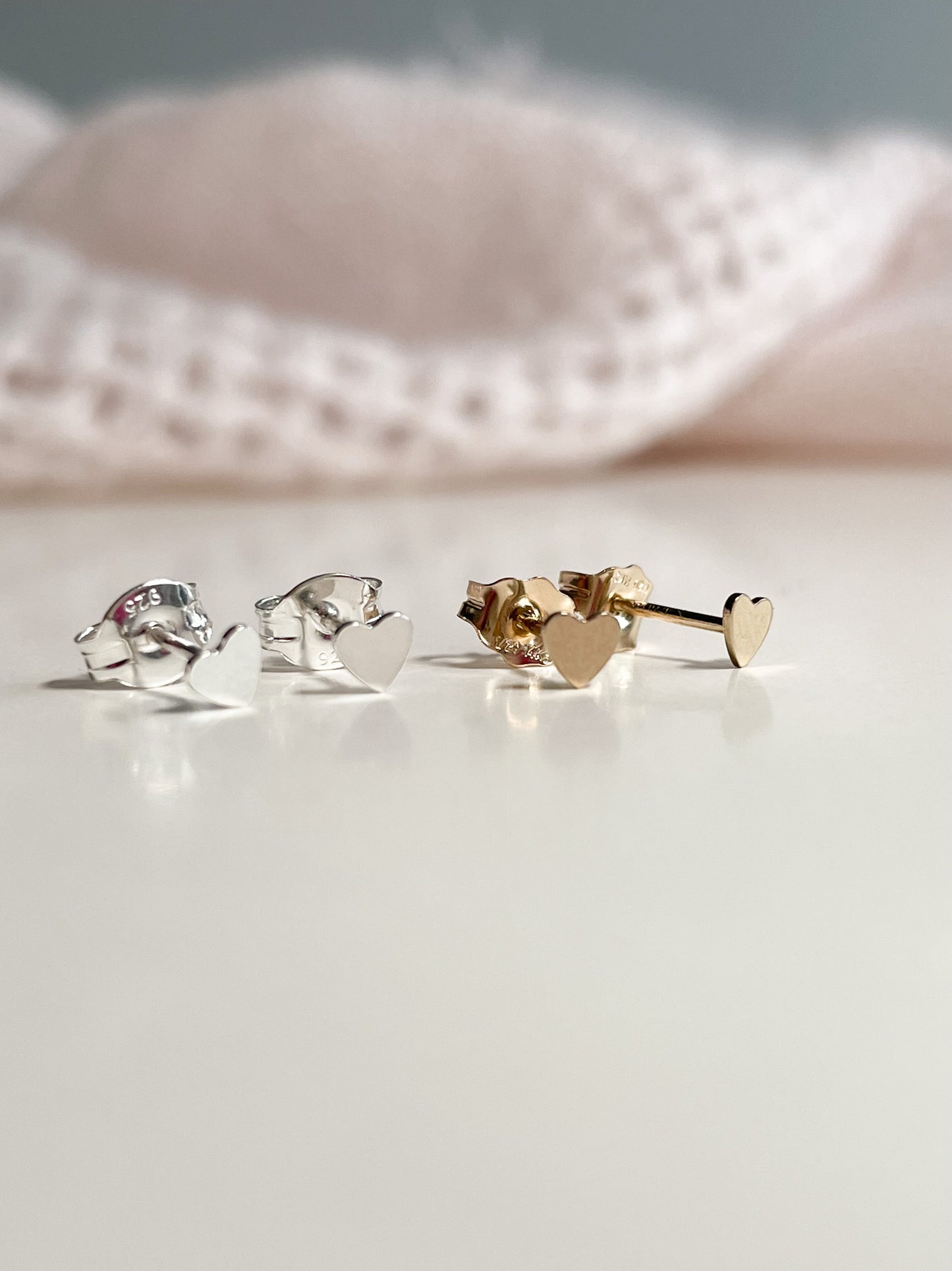 MINI SWEET HEART STUD EARRINGS