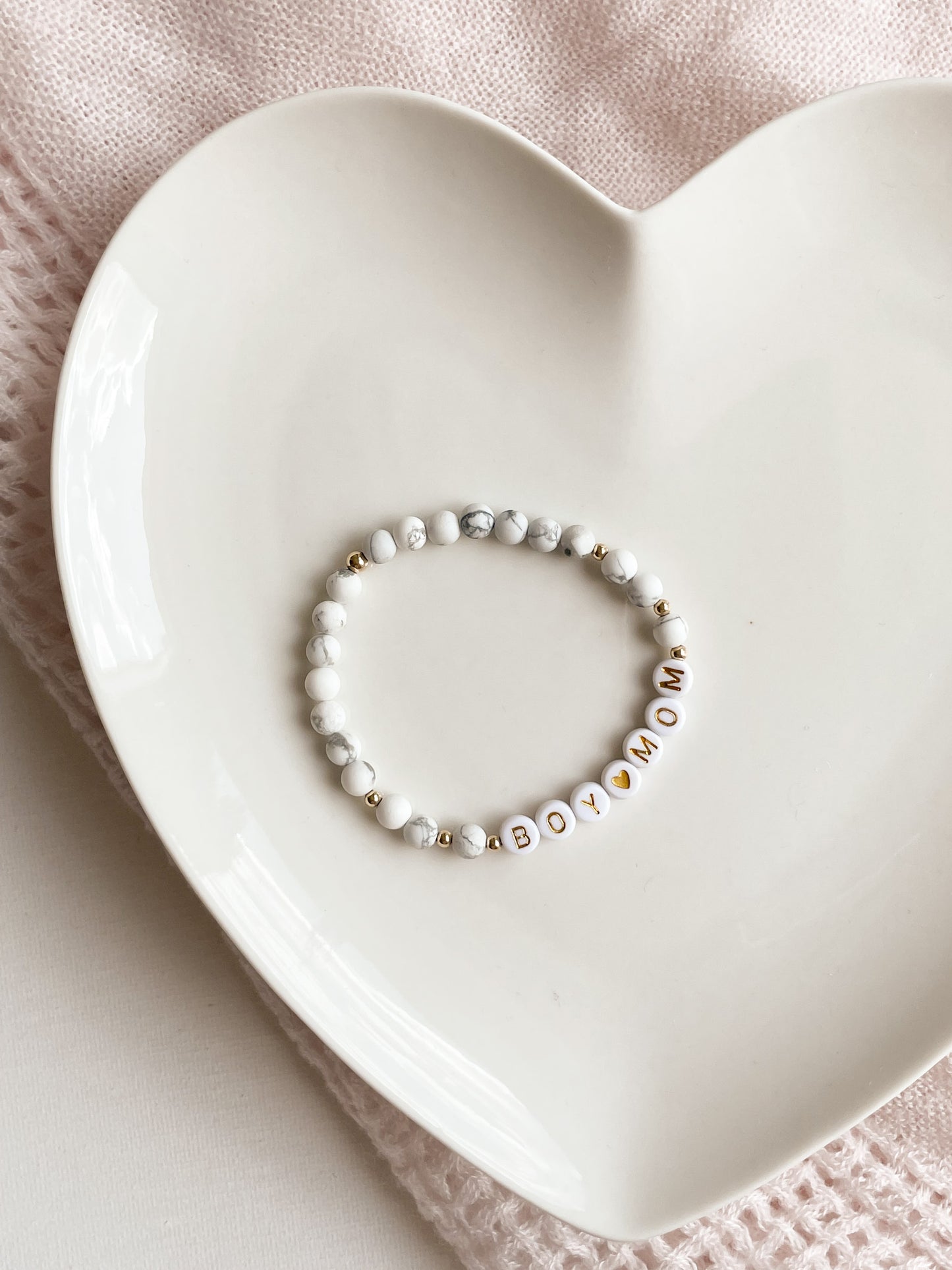 PERSONALIZE YOUR OWN BRACELET - HOWLITE 6MM